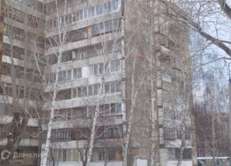 Продается 3-комнатная квартира, 54 м2, Екатеринбург, улица Индустрии, 21, улица Индустрии