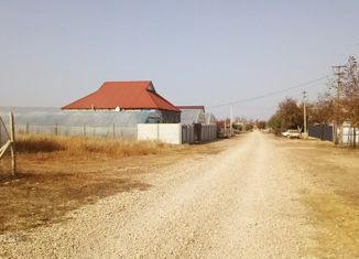 Продам земельный участок, 10 сот., село Новосёловка, Интернациональная улица