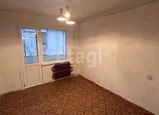 Продам трехкомнатную квартиру, 54 м2, Воронежская область, улица Хользунова, 114