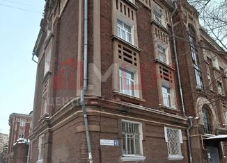 Продаю комнату, 42 м2, Тверь, улица Двор Пролетарки, 61, Пролетарский район