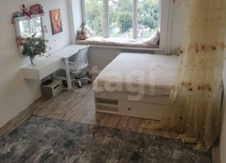 Сдаю 1-комнатную квартиру, 40 м2, Тюмень, улица 9 Января, 4