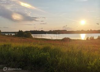 Продам земельный участок, 400 сот., деревня Добрино