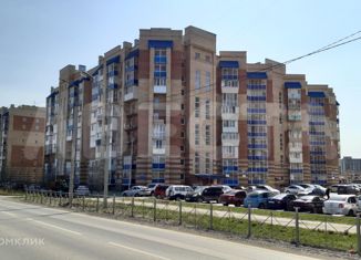 Продается 3-комнатная квартира, 70 м2, Омск, Светловская улица, 10, ЖК Уютный