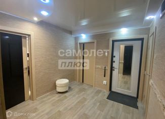 Продаю 3-комнатную квартиру, 83.3 м2, Салехард, улица имени Василия Подшибякина, 46А