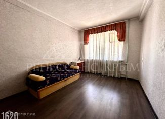 Продаю двухкомнатную квартиру, 41 м2, Севастополь, Костромская улица, 8