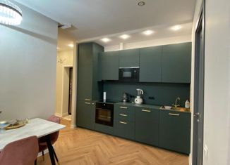 Продам 2-ком. квартиру, 51.3 м2, Балашиха, Чистопольская улица, 24