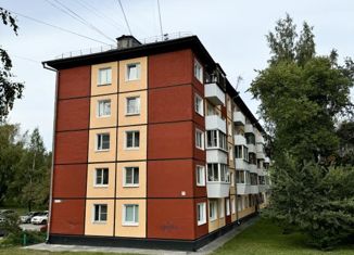 Двухкомнатная квартира на продажу, 45 м2, Иркутск, Севастопольская улица, 216