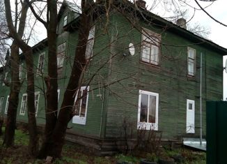 Продается 2-ком. квартира, 57.2 м2, Устюжна, переулок Луначарского, 19А