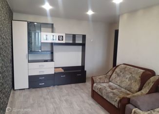 Продается 2-комнатная квартира, 44 м2, Бийск, улица Петра Мерлина, 2