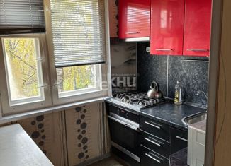 Продается 1-комнатная квартира, 32 м2, Нижний Новгород, улица Адмирала Васюнина, 13, 4-й Нагорный микрорайон