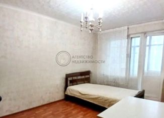 Продается 1-ком. квартира, 33 м2, Татарстан, улица Гаврилова, 12