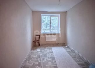 Продам двухкомнатную квартиру, 50 м2, село Пятихатка, Комсомольская улица, 4