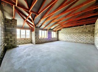 Продается 2-ком. квартира, 56 м2, Нарткала, улица Ошнокова, 42