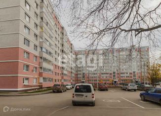 Продам 2-ком. квартиру, 48 м2, Вологда, Ярославская улица, 42, микрорайон Бывалово