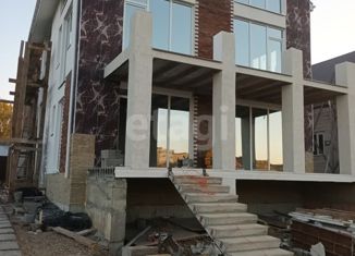 Продаю таунхаус, 135 м2, деревня Кузнечиха, Бархатная улица, 101А