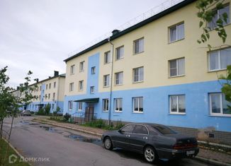 Продаю двухкомнатную квартиру, 40 м2, поселок городского типа Николаевка, Строительная улица, 24