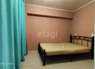 Продаю 3-ком. квартиру, 49 м2, Ижевск, Устиновский район, улица Ворошилова, 87