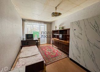 Сдается однокомнатная квартира, 30 м2, Самарская область, улица Александра Матросова, 21
