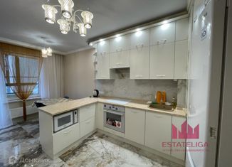 Сдается в аренду 2-комнатная квартира, 60 м2, деревня Столбово, проспект Куприна, 40к1