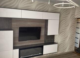 Продается 2-комнатная квартира, 71 м2, Краснодар, улица Красных Партизан, 1/4к5, микрорайон Светлоград