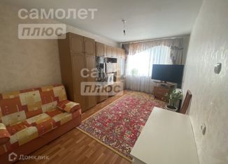 Продаю 3-комнатную квартиру, 63 м2, Курская область, проспект Хрущёва, 36