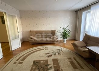 Продаю четырехкомнатную квартиру, 97.6 м2, Алапаевск, улица Орджоникидзе, 4