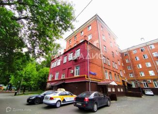 Продажа 5-комнатной квартиры, 120.8 м2, Москва, улица Толбухина, 8к1, станция Сетунь