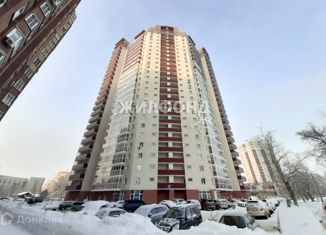 Продается двухкомнатная квартира, 47.2 м2, Новосибирск, улица Чехова, 111, улица Чехова