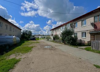 Продаю 2-комнатную квартиру, 40.9 м2, село Новоисетское, улица Ленина, 10