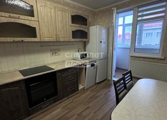 Продам 2-комнатную квартиру, 59.1 м2, Омск, бульвар Архитекторов, 12к1, Кировский округ