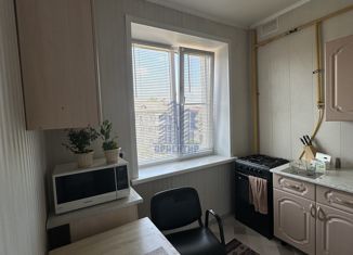 Продается 2-ком. квартира, 42 м2, Чувашия, проспект Ленина, 31