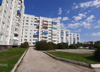 Продажа двухкомнатной квартиры, 42 м2, Киселёвск, улица 50 лет Города, 1