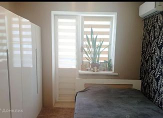 Однокомнатная квартира на продажу, 33.2 м2, поселок Южный, Войсковая улица, 10А, ЖК Ясная Поляна