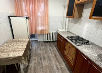 Сдается 1-ком. квартира, 37 м2, Киров, улица Карла Маркса, 33