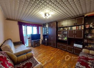 Продаю 3-комнатную квартиру, 60.6 м2, посёлок при железнодорожной станции Приветнинское, улица Военных Строителей, 7