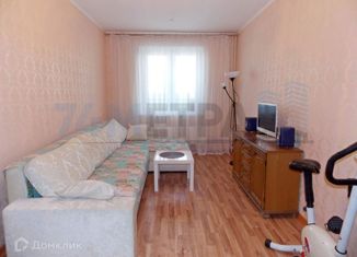 Сдается в аренду однокомнатная квартира, 36 м2, Челябинск, Каслинская улица, 93