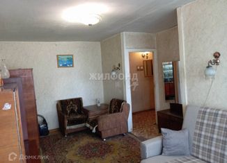 Продаю однокомнатную квартиру, 30.8 м2, Новосибирск, Большевистская улица, 171