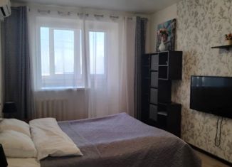 Продам 1-ком. квартиру, 47 м2, Самара, метро Российская, улица Шверника, 15