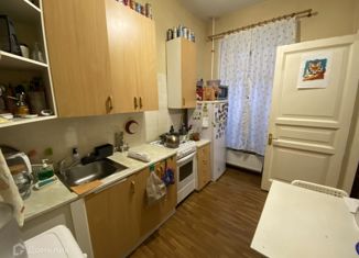 Трехкомнатная квартира в аренду, 60 м2, Санкт-Петербург, Смольный проспект, 7, Смольный проспект