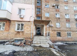 Сдам в аренду однокомнатную квартиру, 14 м2, Приморский край, улица Адмирала Кузнецова, 61
