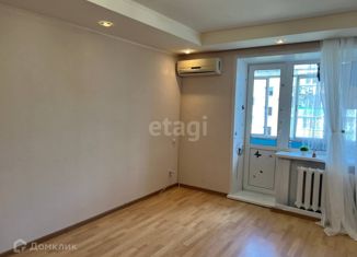 Продается 1-комнатная квартира, 30.6 м2, Котовск, Профсоюзная улица, 5