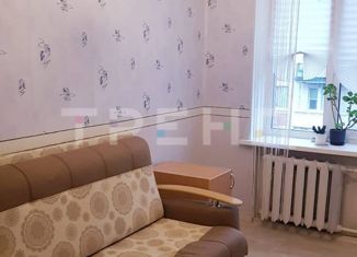 Продается 2-ком. квартира, 41 м2, Санкт-Петербург, Средний проспект Васильевского острова, 96, метро Приморская