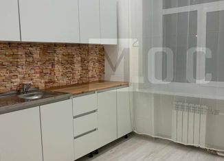 Продам 2-ком. квартиру, 55.4 м2, Екатеринбург, проспект Космонавтов, 38, метро Уралмаш