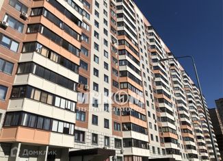 Продается двухкомнатная квартира, 58.4 м2, село Домодедово, улица Творчества, 7