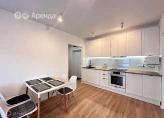 Сдается в аренду 2-ком. квартира, 58 м2, Москва, Амурская улица, 2к2