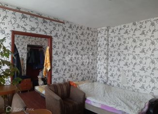 Продается двухкомнатная квартира, 45.2 м2, Новый Оскол, Гражданская улица, 37