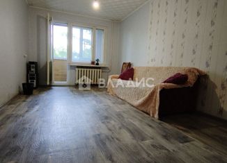 Продаю 1-ком. квартиру, 33 м2, Владимир, улица Комиссарова, 23, район Доброе