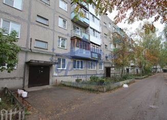 Продается 2-ком. квартира, 38.2 м2, Нижегородская область, Административная улица, 10