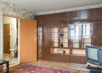 Сдаю 2-комнатную квартиру, 55 м2, Москва, улица Рогова, 9, метро Щукинская