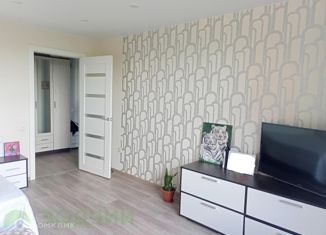 Продам однокомнатную квартиру, 37.6 м2, поселок городского типа Кугеси, Советская улица, 98